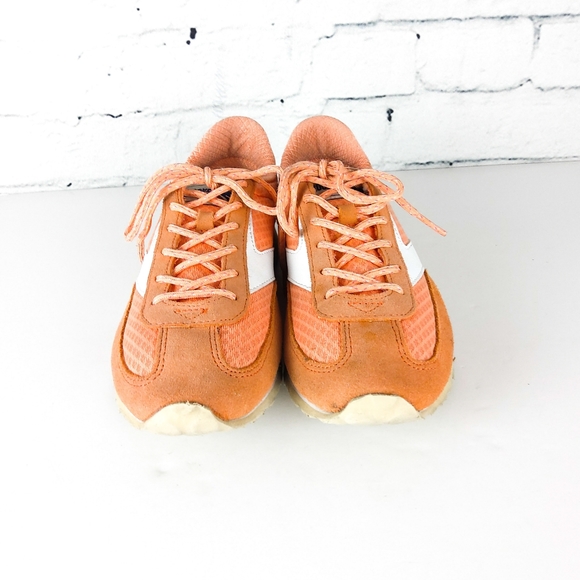 Brooks Shoes - Brooks Running Shoes Coral Size 7.5